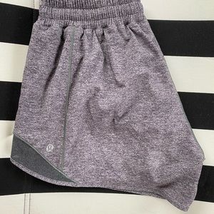Lululemon Hotty Hot Short II *Long 4”